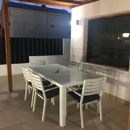 Villa Tomo