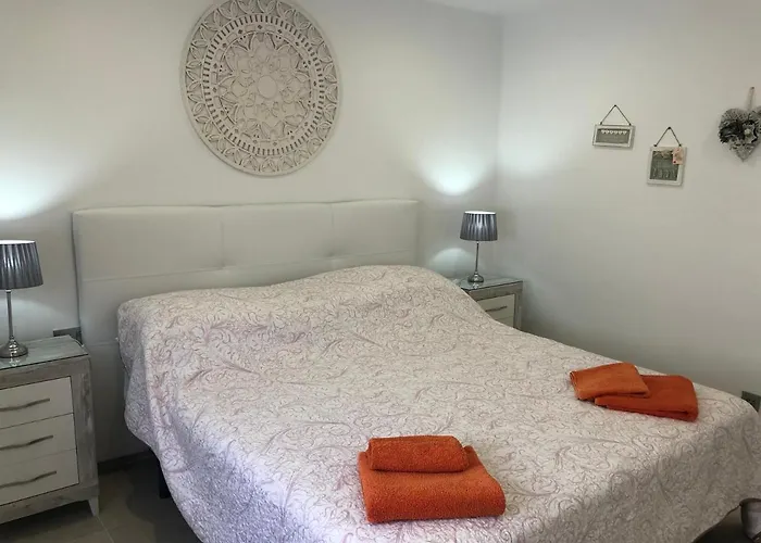 Tomo * פוארטו דל כרמן